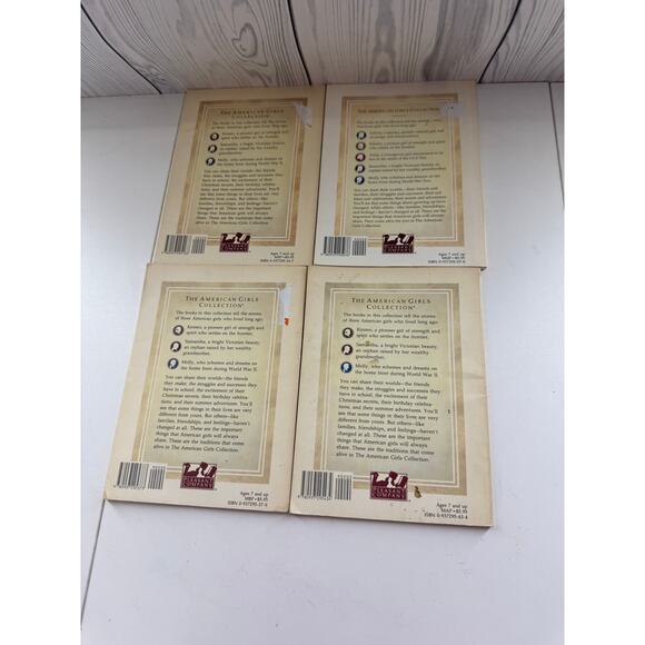 The American Girls Collection MOLLY 4 Books Set - 1988 Pleasant Company - Picture 3 of 4